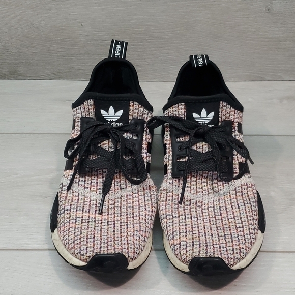 Adidas Mens NMD R1 Athletic Running Sneakers shoes sz 8 main image 11